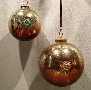 Designer Glass Wall Hangings