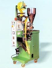 Pouch packaging machine