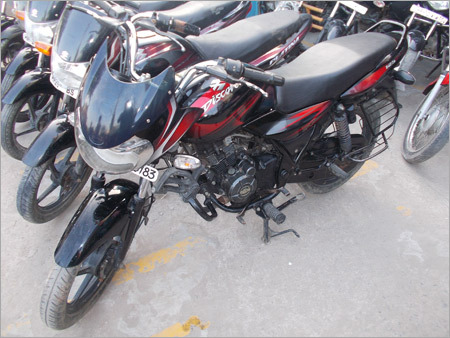 Second Hand Bajaj Discover 