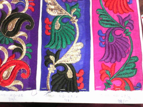 Chain Stich Lace