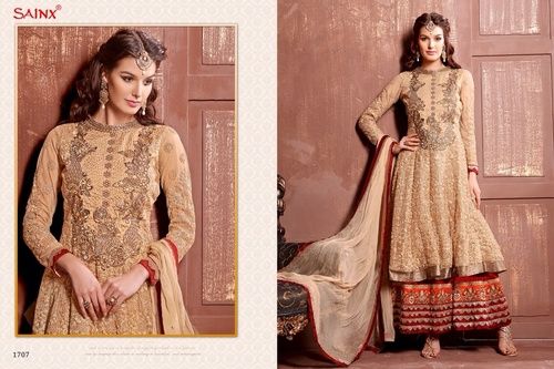 Exclusive Pakistani Salwar Kameez