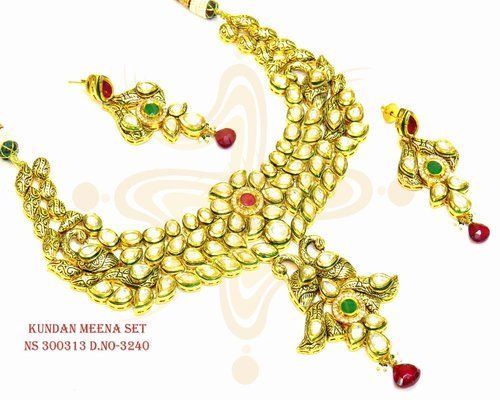 Kundan Vilandi Necklace Set