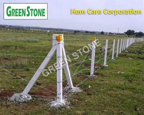 PRECAST FENCING POLE MOULD AND MACHINERY