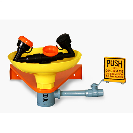 Wall Mounted Eyewash Station