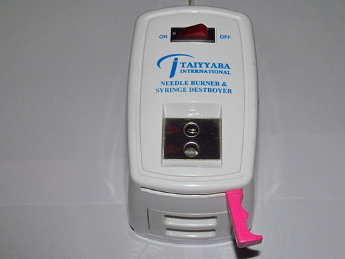 Needle Burner - Metal and Plastic 10x5x3 cm 120V Power | Cost-Effective Durable Design Easy Operation Fast Burning Hygienic Use Thermal Fuse Safety