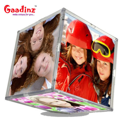 Rotating Cube Photo Frame