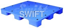 Stackable Plastic Pallets