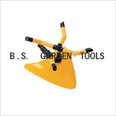 Four Arms Plastic Sprinkler