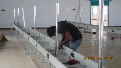Bus Bar Table (8x2) in Assembling as Line
