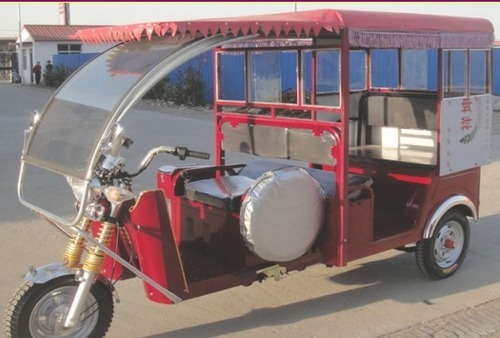 E-Rickshaw Glass