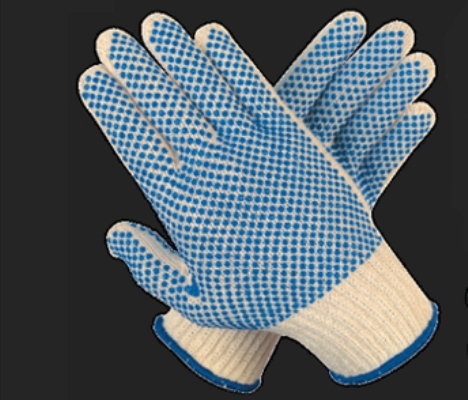 Knitted Gloves