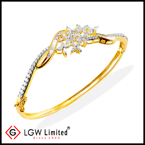 Light Weight Fancy Bracelet