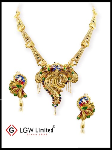 22 kt Long Nacklace Set