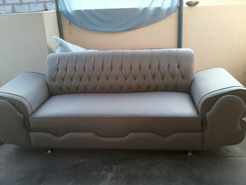 G Sofa