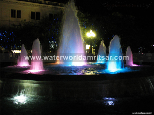 COLORFUL FOUNTAIN DESIGNERS
