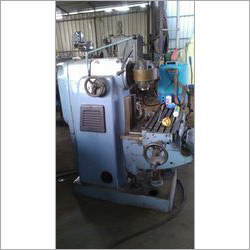 Vertical Milling Machine, Hydrolic Vices, Grinding Machines