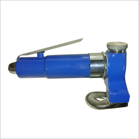 Shearing Tool By PLASTIC MACHINERY