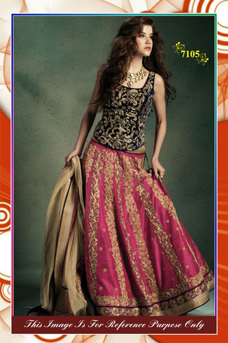 Saree - Cotton Fabric, Fancy Modern Design, Available in XL, XXS, S, M, L, XS Sizes | Black Red Color, Sleeveless, Embroidered Pattern, Water Proof for All Seasons