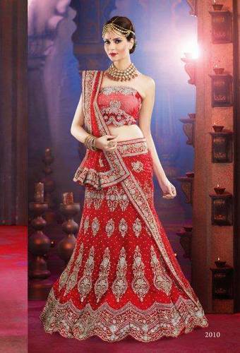 HEAVY DESIGNER WEDDING LEHNGAS
