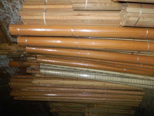 Pine Wooden Margins