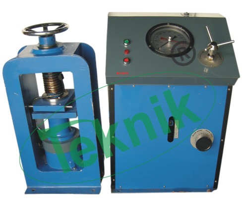 Hydraulic Compression Testing Machine By MICRO TEKNIK