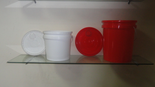 plastic lubricant buckets