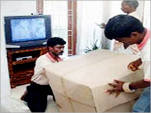Domestic Packers And Movers - Cardboard & Bubble Wrap, 2-10 Person Team | Efficient Packing, Reliable Transport, On-Time Delivery, Optional Insurance
