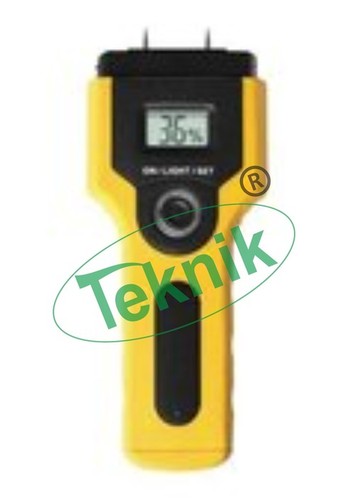 Wood moisture meter in box