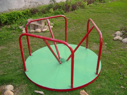 Revolving Plateform