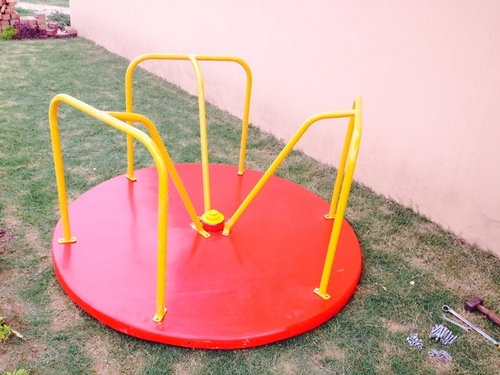 Revolving Plateform