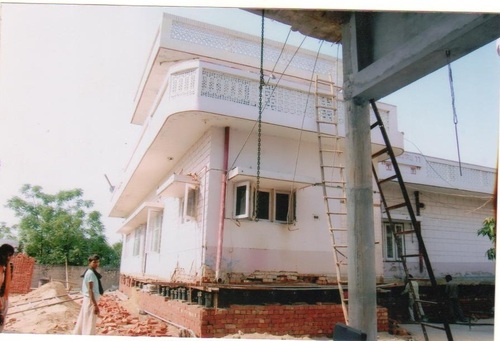 House Lifting Solution