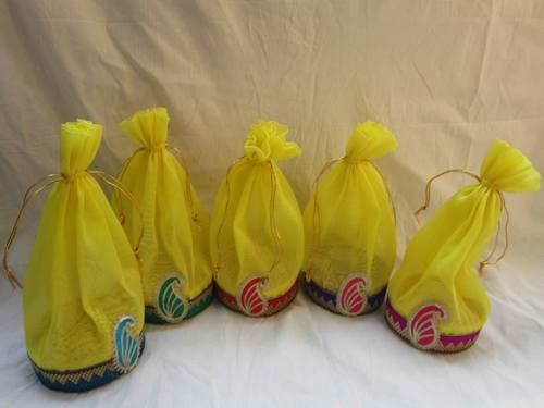 tamboolam potlis