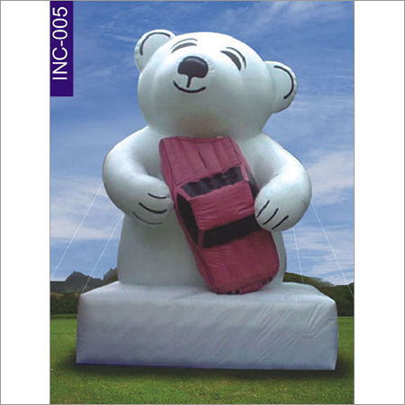 Lustra Bear with Car