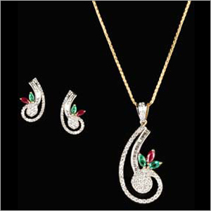 Fashion Diamond Pendant Set
