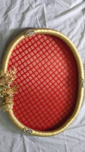 oval tray