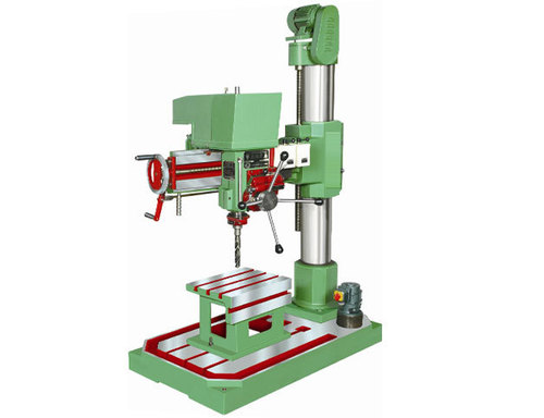 MASTER RADIAL DRILLING MACHINE