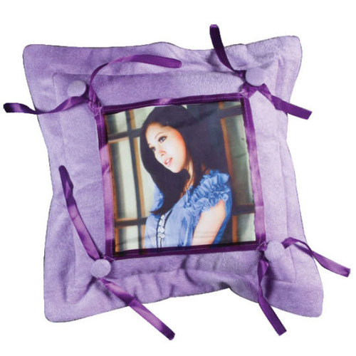 Purple Button CushionDS-389