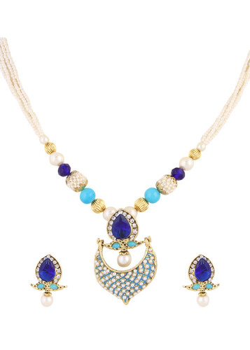 Pendant Earrings Set