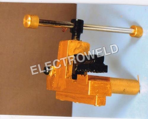 ROD T WELDING FIXTURE