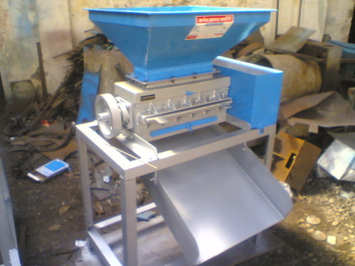 Supari Cutter Machine Cutting Capacity: 35-40 Kg/Hr