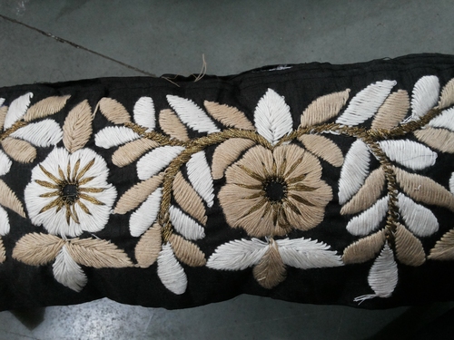 Long Stitch Lace