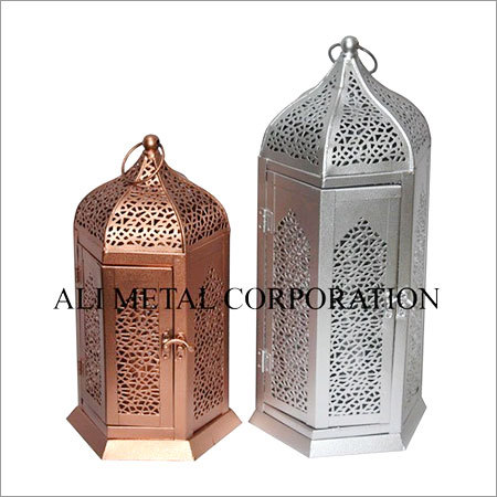 DECORATIVE MOROCCAN LANTERN