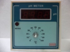 Blue And Cream Ph Meter