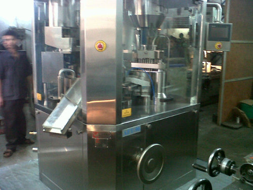 Automatic Capsule Filling Machine