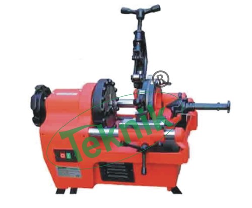 Power Driven Pipe Threading Machine