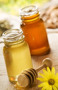 Pure Honey - Glass Jar, Golden Yellow, 100% Pure | Natural Sweetness, Long Shelf Life, Rich in Antioxidants, Easy Digestion, Tasty Treat