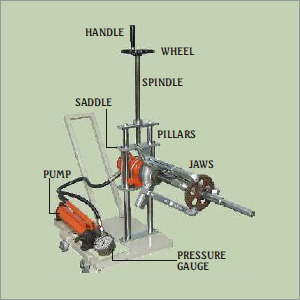 Hydraulic Puller  Capacity: 10 Tons To 100 Tons