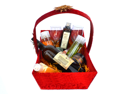KHADI HERBAL RED VELVET BASKET
