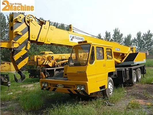 25 Ton Crane