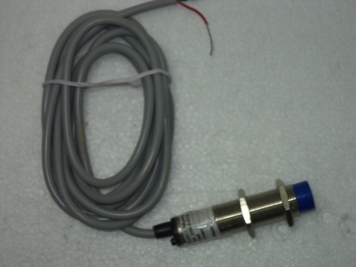 Black And Gray Rpm Sensor